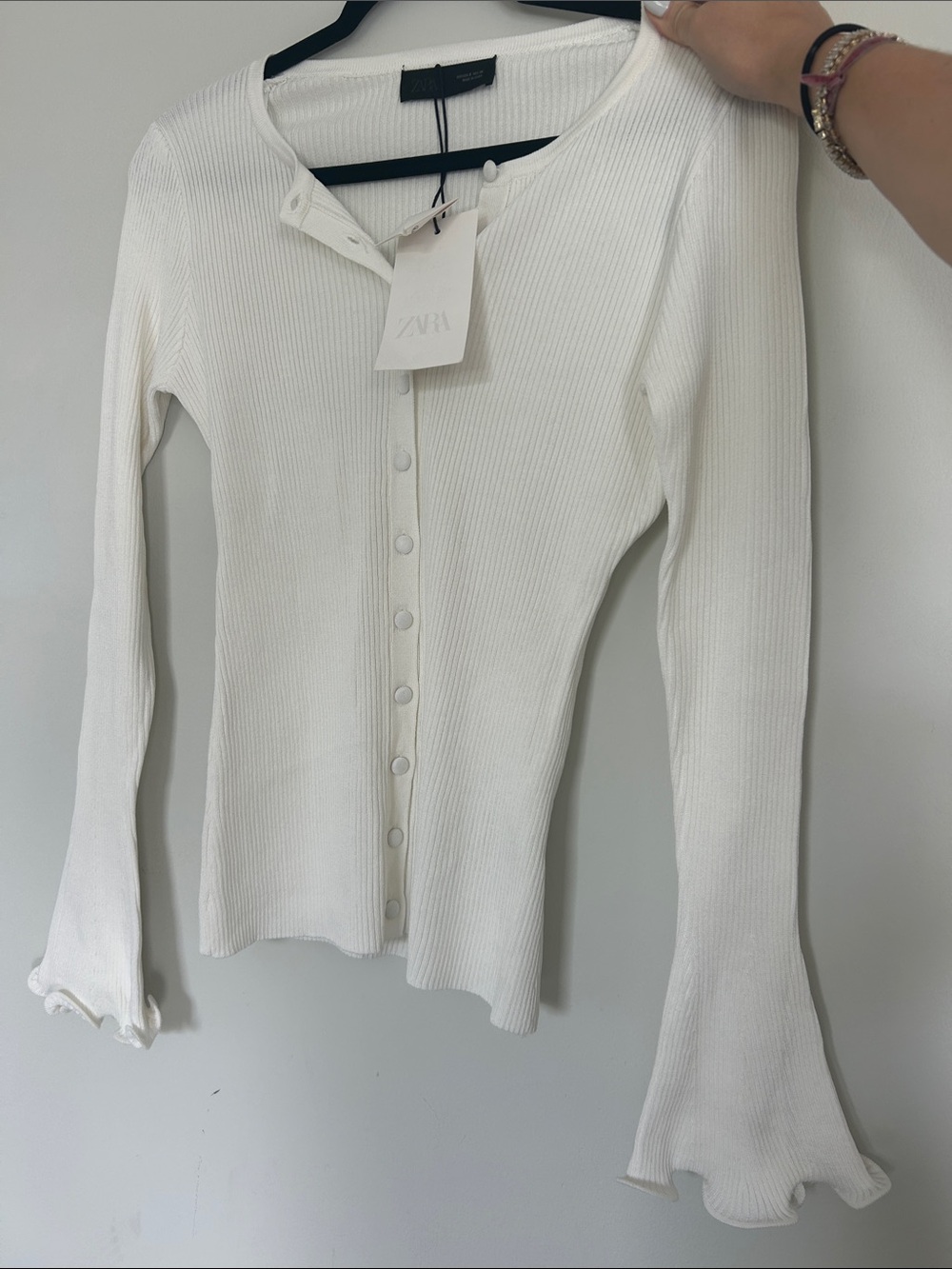 Zara Cream Ribbed Button-Up Long Sleeve Top NWT Size small